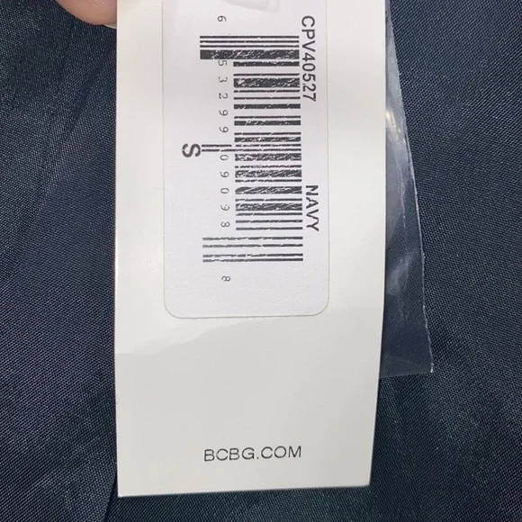 BCBGMaxazria stripe blazer jacket - Picture 8 of 8